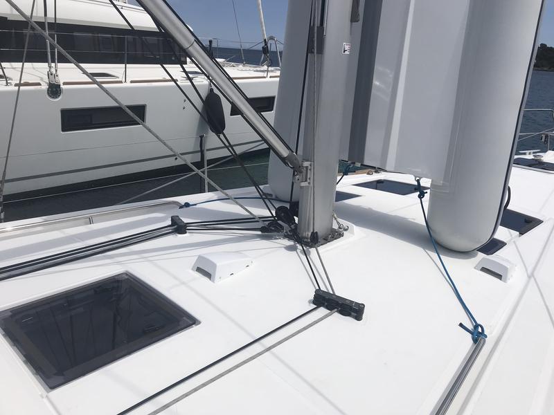 Book yachts online - sailboat - Oceanis 45 - Algeiba - rent