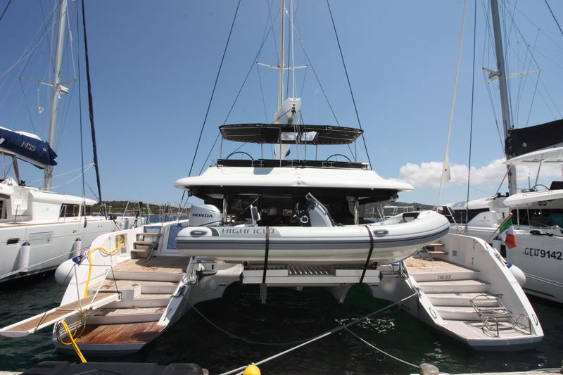 Book yachts online - catamaran - Lagoon 620 (10+3) - The Sun (ANU) (5 cab + 3 crew) (AC, WM, Generator, Inverter, Tender Lift) - rent