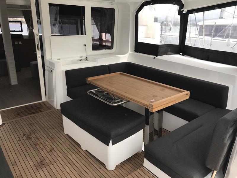 Book yachts online - catamaran - Lagoon 52F - 6 cab - Dugongo II (PTP)(6 cab + 1 crew) (A/C, WM, Generator, Inverter, Tender Lift) - rent