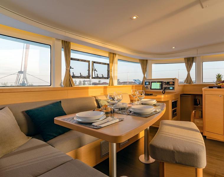 Book yachts online - catamaran - Lagoon 42 - Copernicus (A/C, WM, Generator, Inverter) - rent