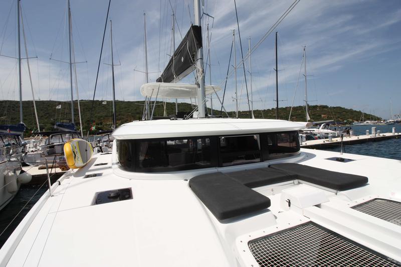 Book yachts online - catamaran - Lagoon 46 - Westerlund (GND) (A/C, WM, Generator, Inverter 12/220V) - rent