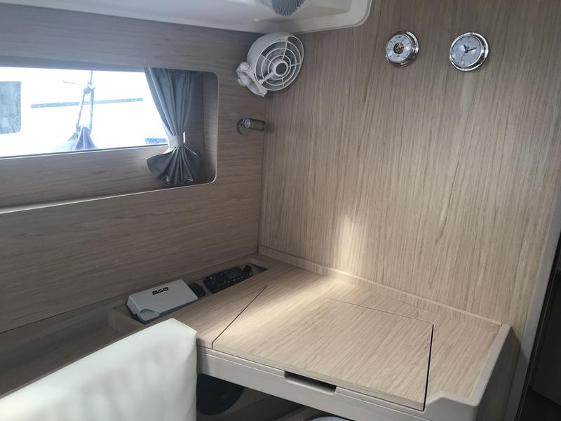 Book yachts online - sailboat - Oceanis 41.1 - Achemar - rent
