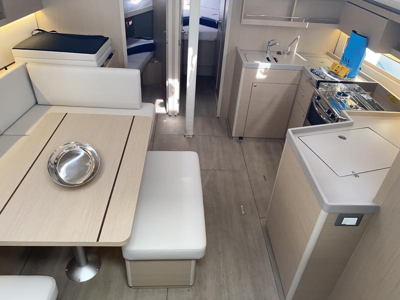 Book yachts online - sailboat - Oceanis 40.1 - Blue Eyes II - rent
