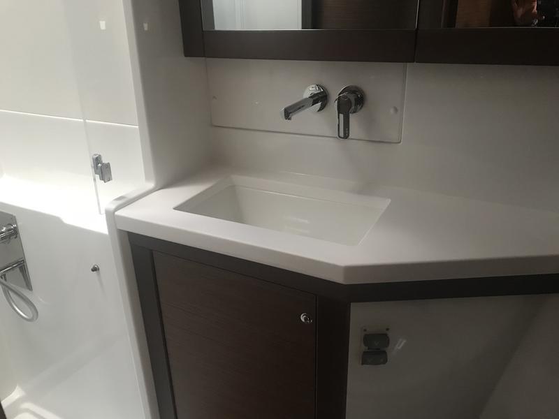Book yachts online - catamaran - Lagoon 450F - Cor Caroli (GND) (A/C, WM, Generator, Inverter) - rent