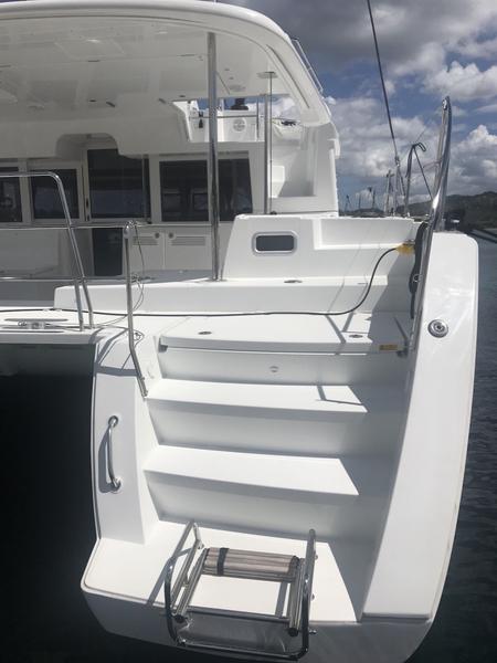 Book yachts online - catamaran - Lagoon 450F - Cor Caroli (GND) (A/C, WM, Generator, Inverter) - rent