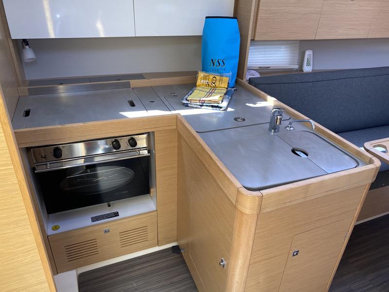 Book yachts online - sailboat - Dufour 360 Grand Large - Volpetta - rent