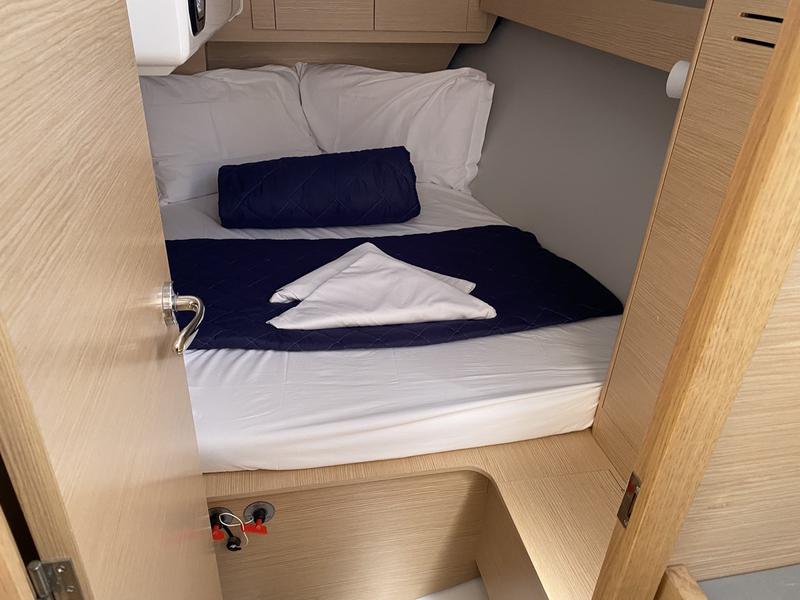 Book yachts online - sailboat - Dufour 360 Grand Large - Volpetta - rent