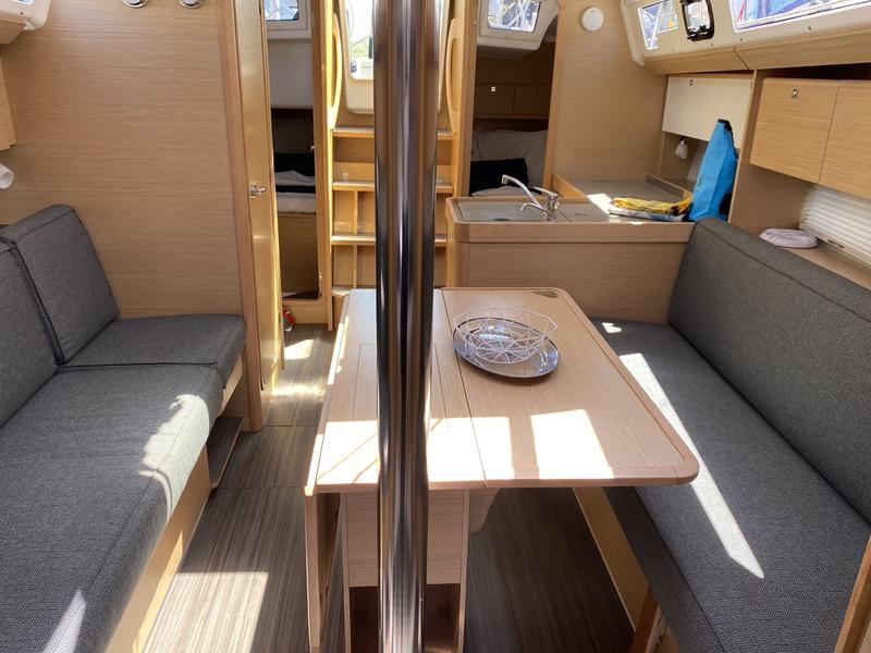 Book yachts online - sailboat - Dufour 360 Grand Large - Volpetta - rent