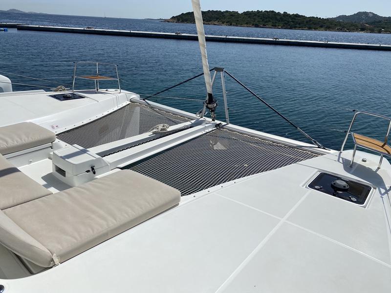 Book yachts online - catamaran - Lagoon 46 - Rolling Stones (A/C, WM, Generator, Inverter 12/220V) - rent