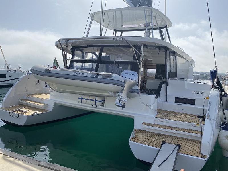 Book yachts online - catamaran - Lagoon 46 - Archè II - rent