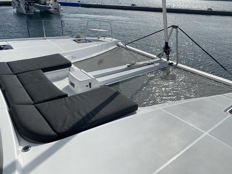 Book yachts online - catamaran - Lagoon 46 - Archè II - rent