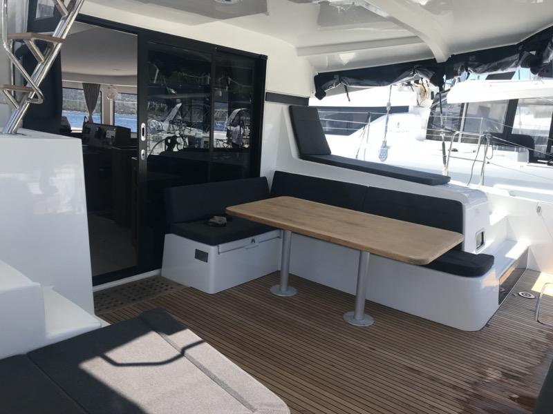Book yachts online - catamaran - Lagoon 42 - Zippiri (WM, Inverter, Heating) - rent