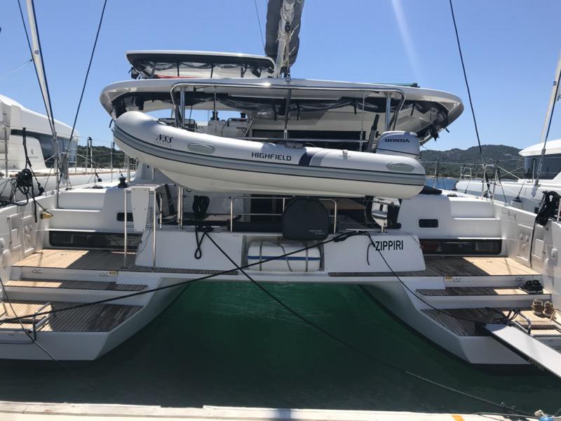 Book yachts online - catamaran - Lagoon 42 - Zippiri (WM, Inverter, Heating) - rent