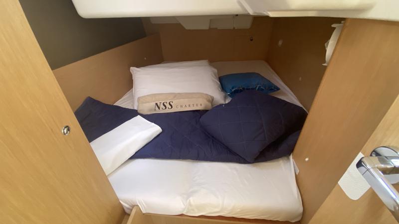 Book yachts online - sailboat - Oceanis 35.1 - Nodus - rent