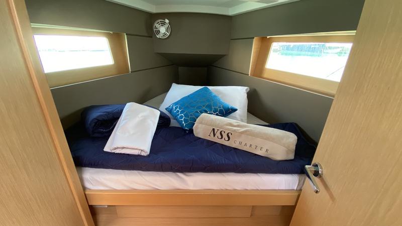 Book yachts online - sailboat - Oceanis 35.1 - Nodus - rent