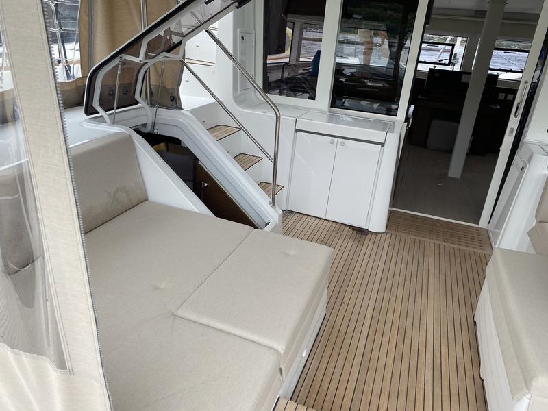Book yachts online - catamaran - Lagoon 52F (5 cab) - Big Daddy - rent