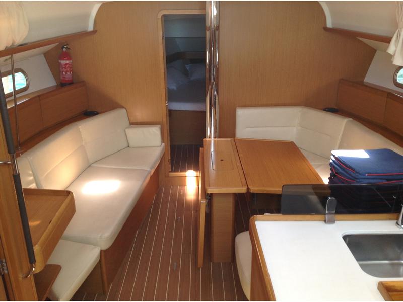 Book yachts online - sailboat - Sun Odyssey 42i - Gemini - rent