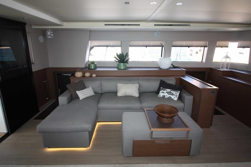 Book yachts online - catamaran - Lagoon 620 (10+3) - The Sun (MAR)  (5 cab + 3 crew) (AC, WM, Generator, Inverter, Tender Lift) - rent