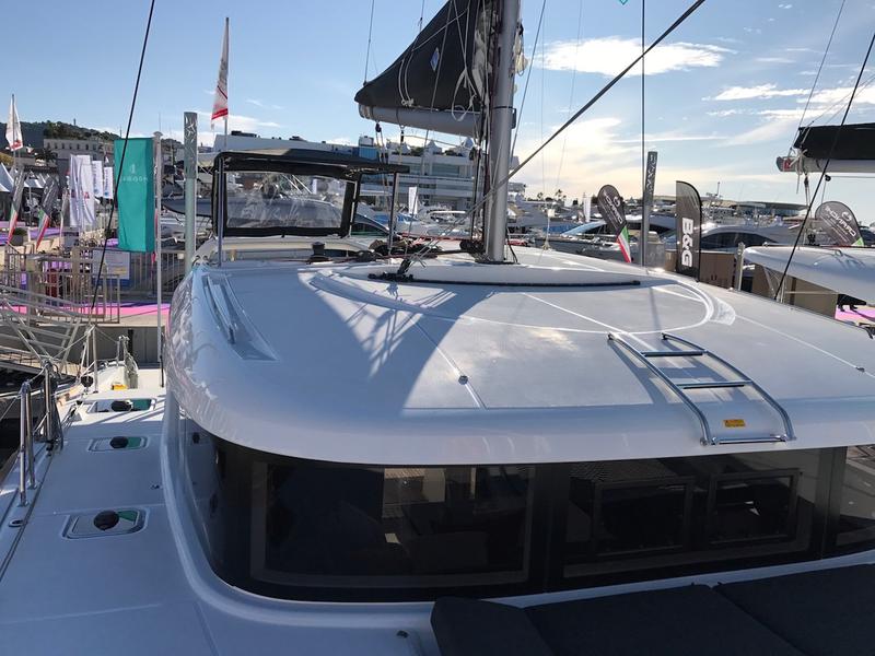 Book yachts online - catamaran - Lagoon 40 - Saudade (Watermaker) - rent