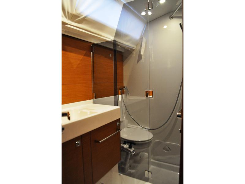 Book yachts online - sailboat - Sun Odyssey 519 - Ekaterina - rent