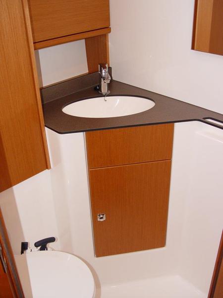 Book yachts online - sailboat - Bavaria Cruiser 46 - Rigel - rent