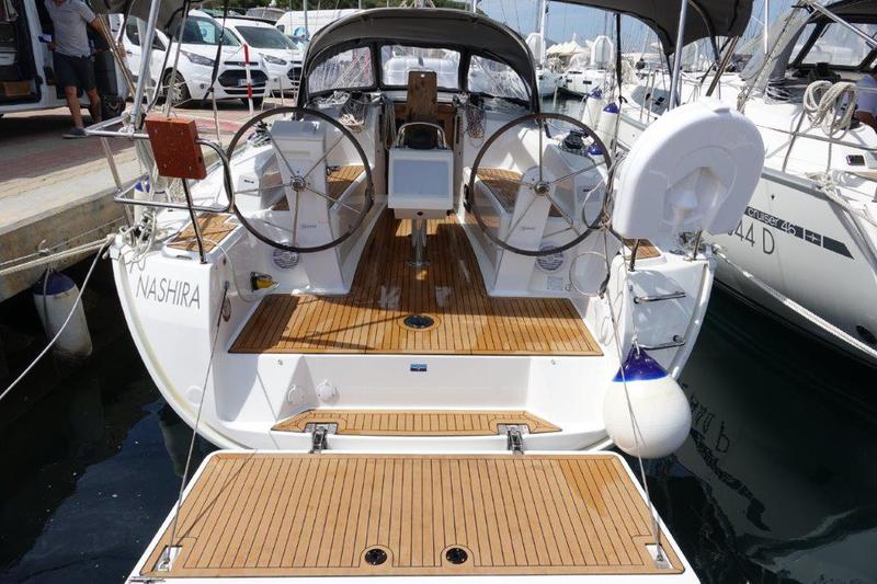 Book yachts online - sailboat - Bavaria Cruiser 34 - Nashira - rent