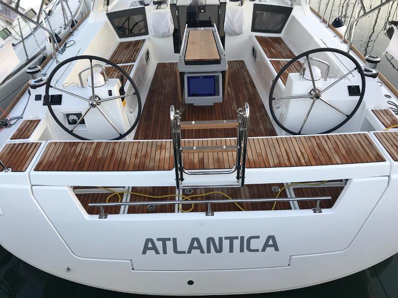 Book yachts online - sailboat - Oceanis 45 - Atlantica - rent