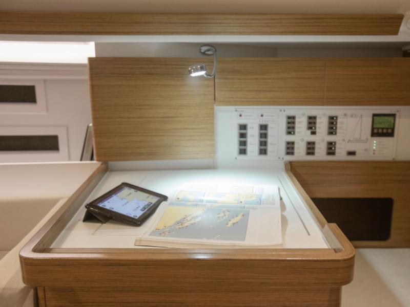 Book yachts online - sailboat - Elan 45 Impression - Sailway Ocho - rent