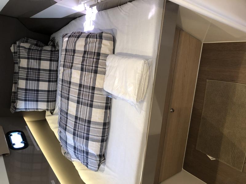 Book yachts online - catamaran - Bali 4.1 ROXY - ROXY - rent