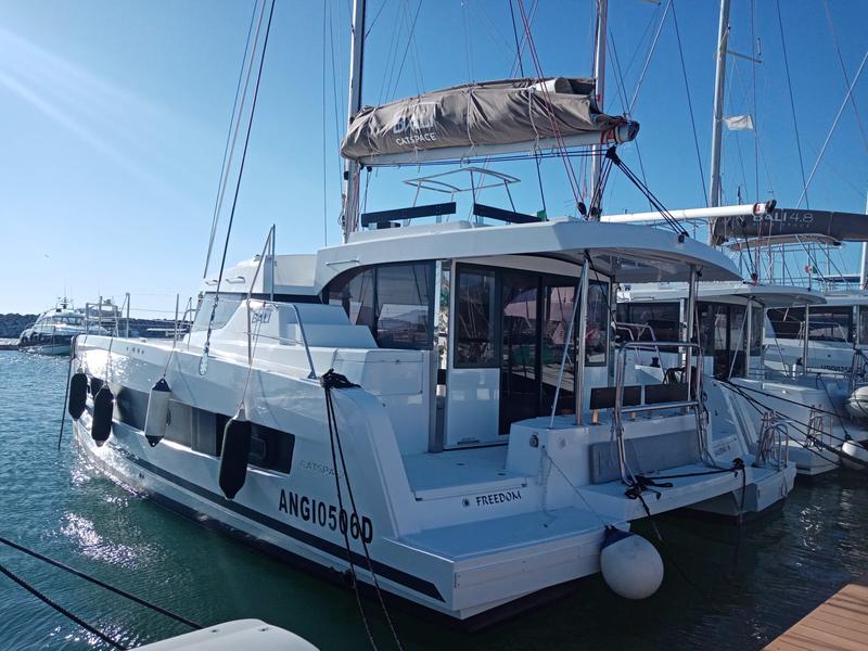 Book yachts online - catamaran - Bali Catspace - FREEDOM - rent