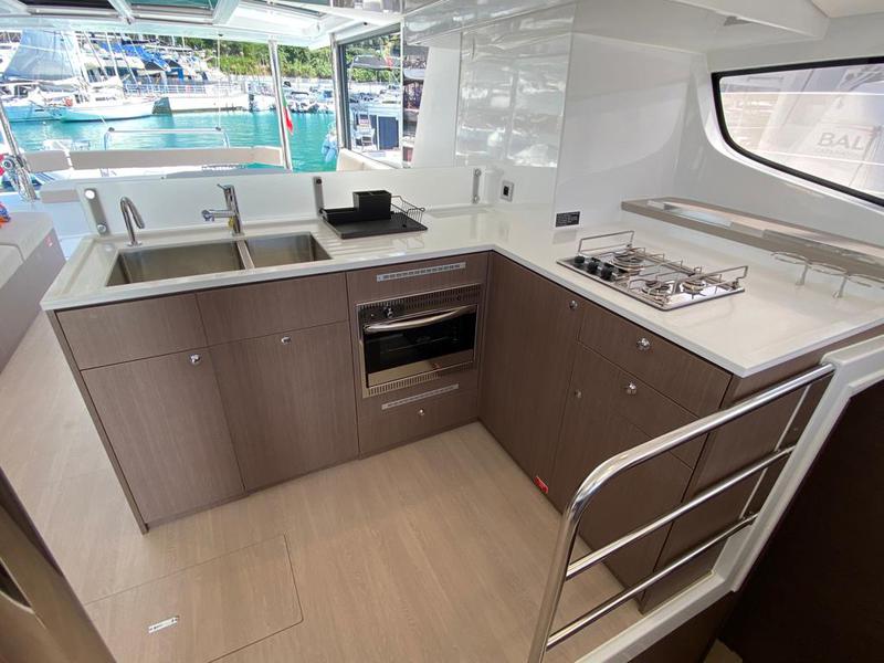 Book yachts online - catamaran - Bali 4.6 Nadir - NADIR - rent