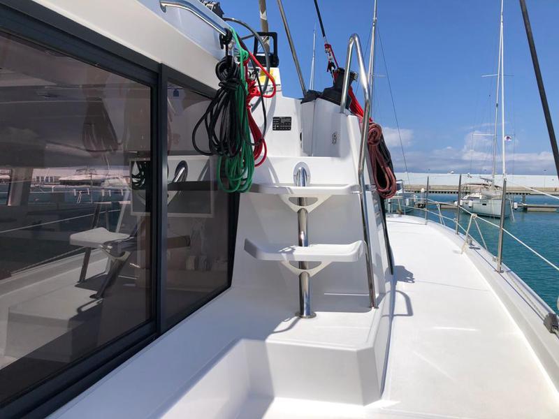 Book yachts online - catamaran - Bali 4.1 Cap - Alchimia - rent