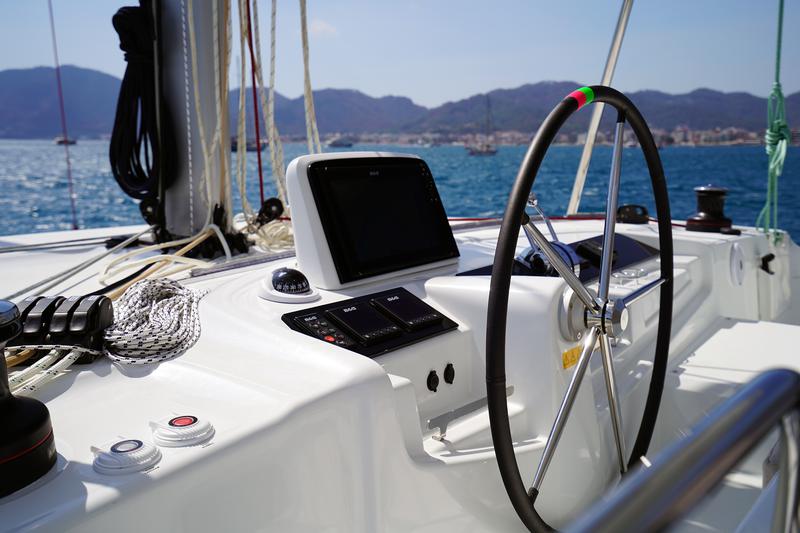 Book yachts online - catamaran - Lagoon 46 - Sweet Dream - rent
