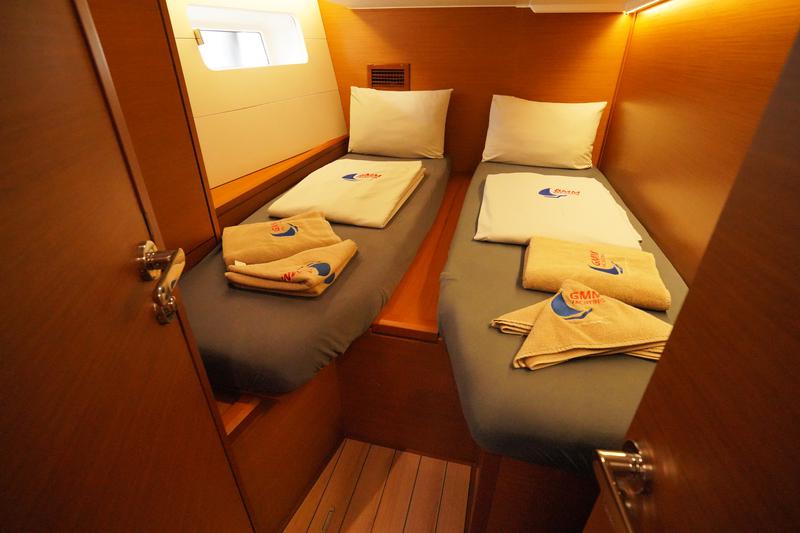 Book yachts online - sailboat - Jeanneau 54 - Cappuccino Due - rent