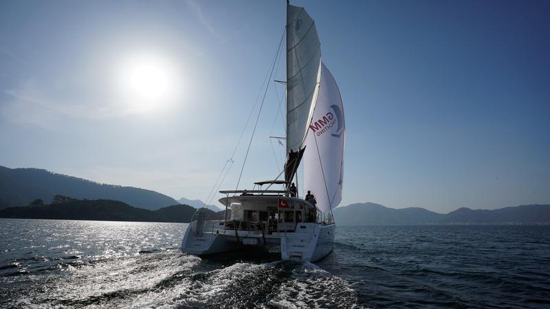 Book yachts online - catamaran - Lagoon 450F - Big Dream - rent