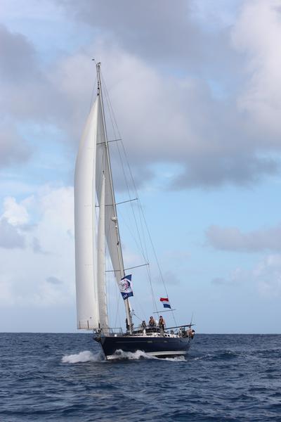 Book yachts online - sailboat - Beneteau 57 - Fred - rent