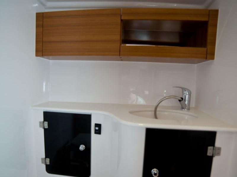 Book yachts online - sailboat - Maxus 33.1 RS Prestige - Saranda - rent