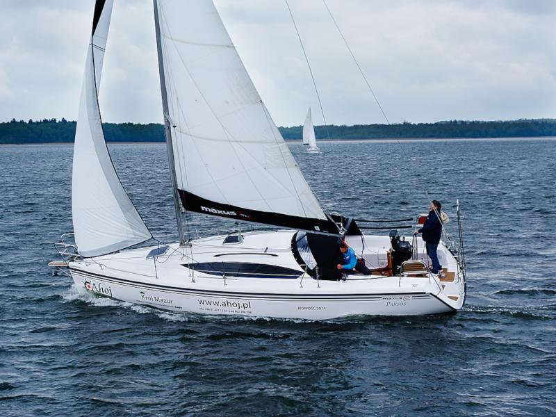 Book yachts online - sailboat - Maxus 33.1 RS Standard - GEMINI - rent