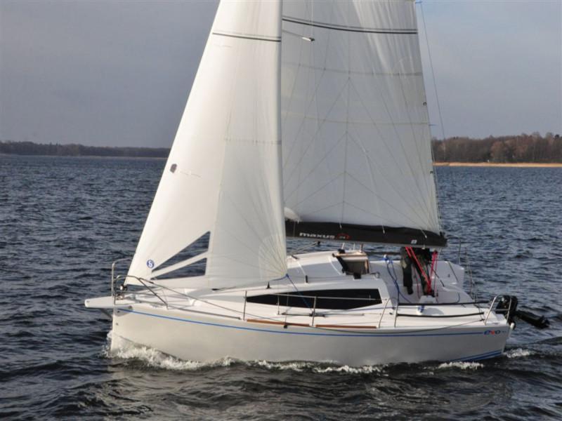 Book yachts online - sailboat - Maxus evo 24 Standard - MONSOON - rent