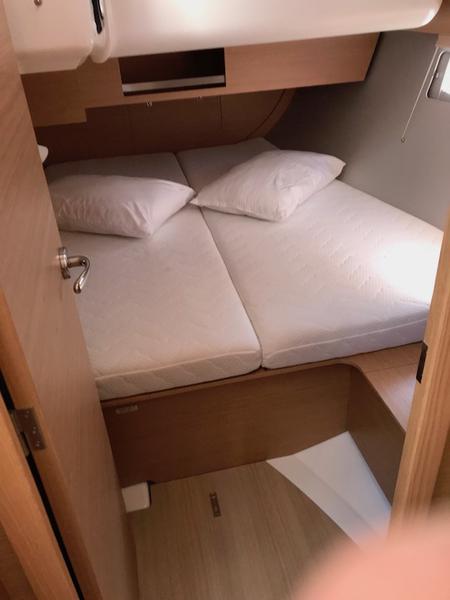 Book yachts online - sailboat - Dufour 460 Grand Large - Dioni - rent