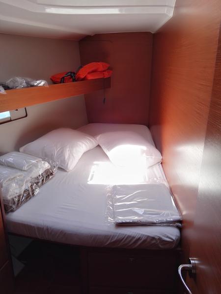 Book yachts online - sailboat - Dufour 460 Grand Large - Familia - rent