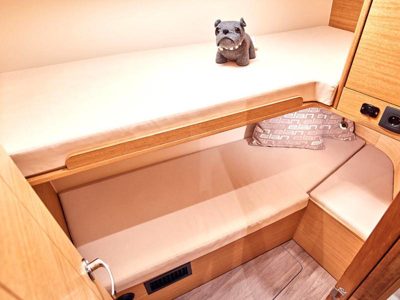 Book yachts online - sailboat - Elan Impression 45.1 - Marialen - rent