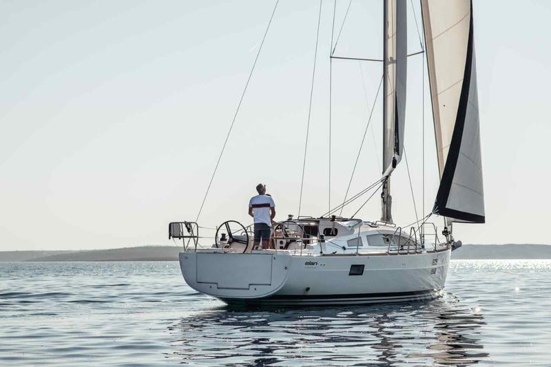 Book yachts online - sailboat - Elan Impression 40.1 - Liana - rent