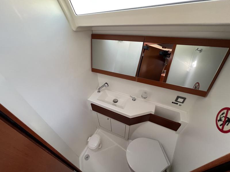 Book yachts online - sailboat - Oceanis 46.1 - Ostria - rent