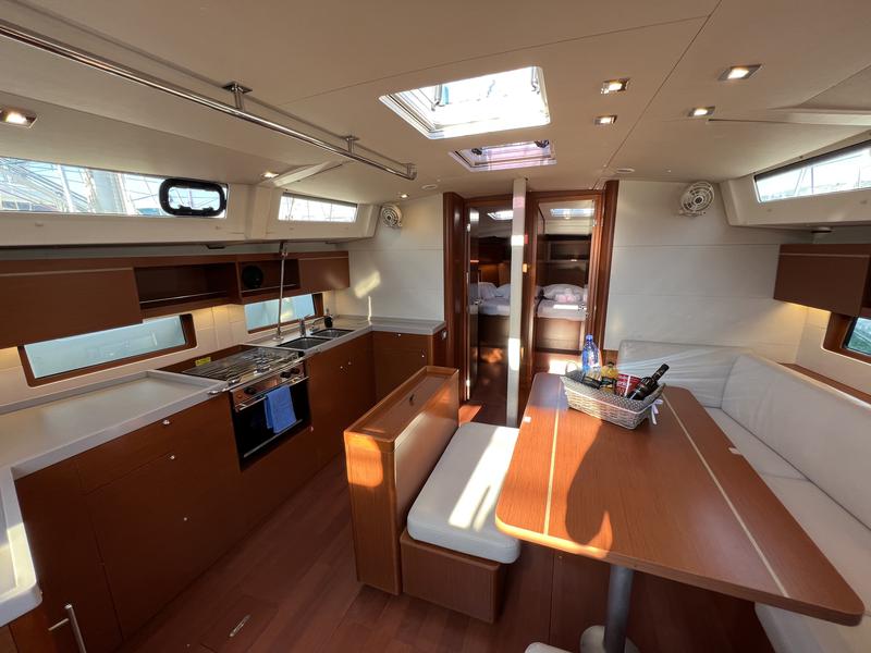 Book yachts online - sailboat - Oceanis 46.1 - Ostria - rent