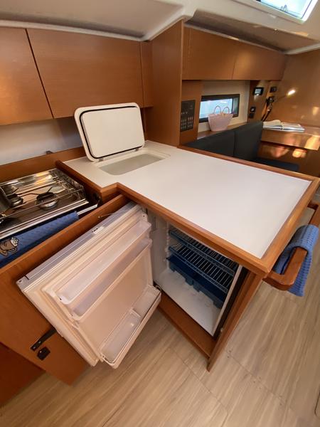 Book yachts online - sailboat - Bavaria C42 - Aeolus - rent