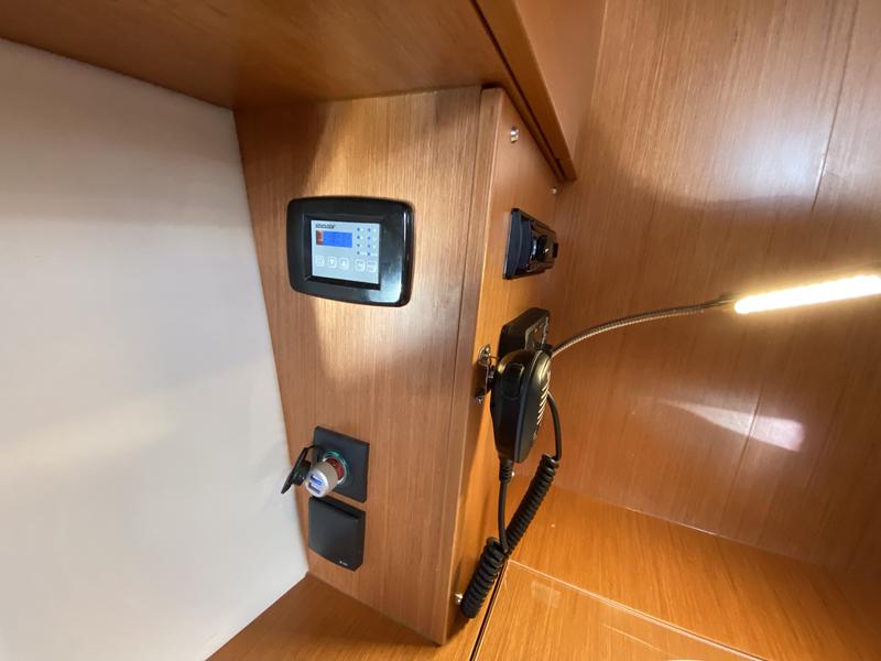 Book yachts online - sailboat - Bavaria C42 - Aeolus - rent