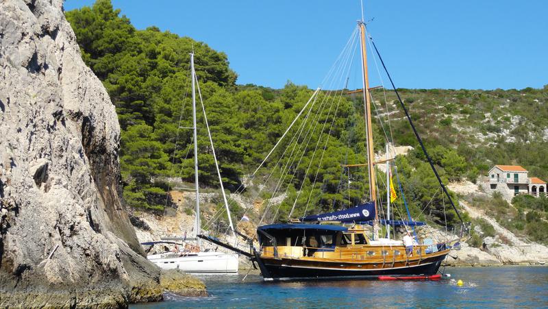 Book yachts online - other - Gulet - Larus - rent