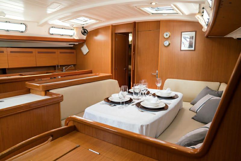 Book yachts online - sailboat - Cyclades 50.4 - KATE - rent