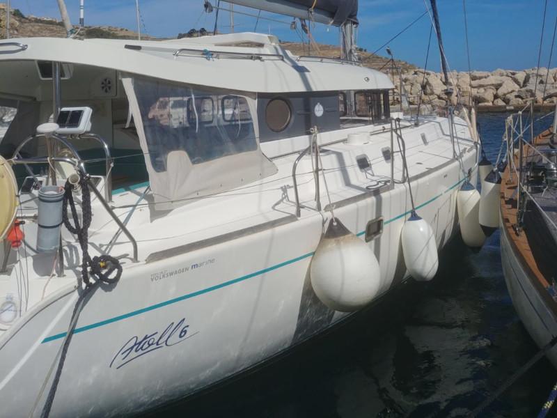 Book yachts online - sailboat - Atoll 6 - ISLAND GIRL - rent